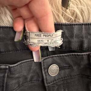 Free People Faded Black Skinny Jeans Size W 31